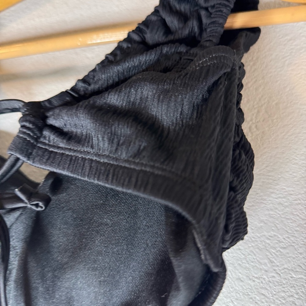 Wild Fable Black Women's Swim Top - Picture 3 of 7